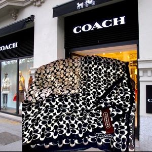 COACH Signature Scarf Black & White 3-D Effect